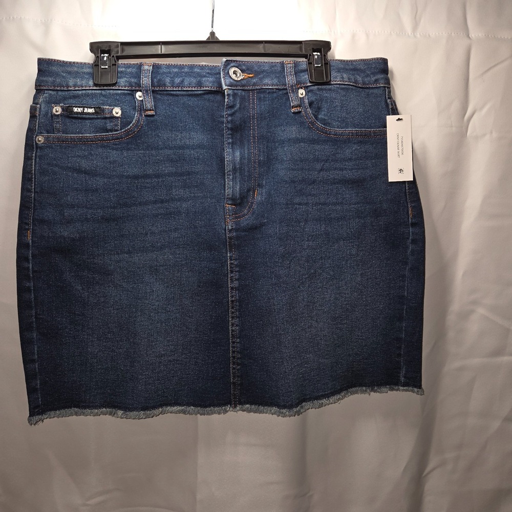 DKNY Women's A-Line Denim Jean Skirt Mid Rise Size 12 NWT Classic Raw Edge Hem